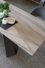 tavolo rettangolare in ceramica lucida – Cincinnati