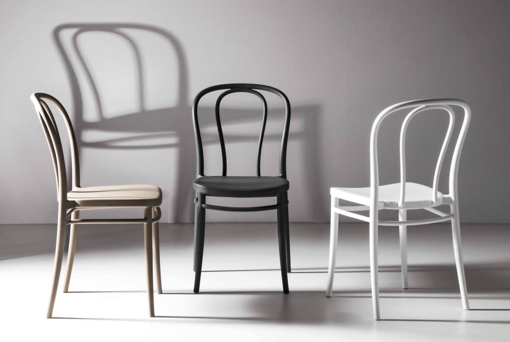 sedia in polipropilene design Thonet- Genova